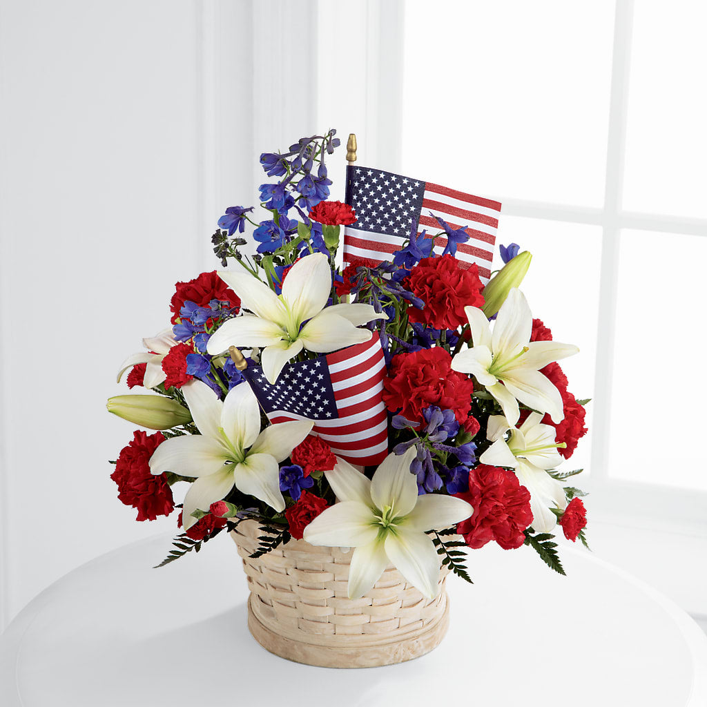 American Glory Bouquet – BUZ N' BEE FLORIST GIFT & NURSERY, Clinton LA