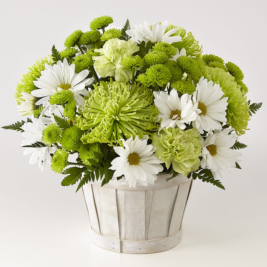 Lucky Charm Basket (Standard) – BUZ N' BEE FLORIST GIFT & NURSERY, Clinton LA