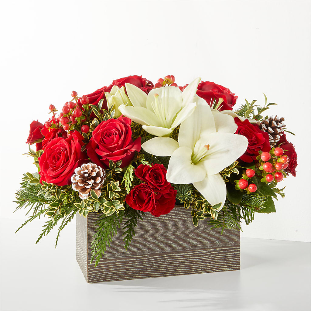 Snowy Wonderland Bouquet – BUZ N' BEE FLORIST GIFT & NURSERY, Clinton LA