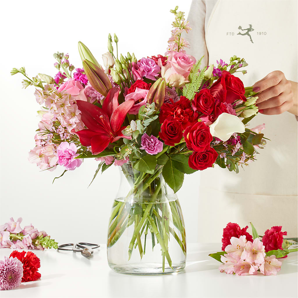 Together Forever - A Florist Original – BUZ N' BEE FLORIST GIFT & NURSERY, Clinton LA