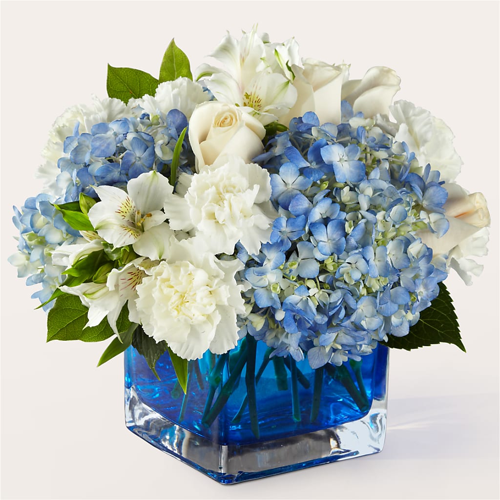 Soothing Waters Bouquet – BUZ N' BEE FLORIST GIFT & NURSERY, Clinton LA