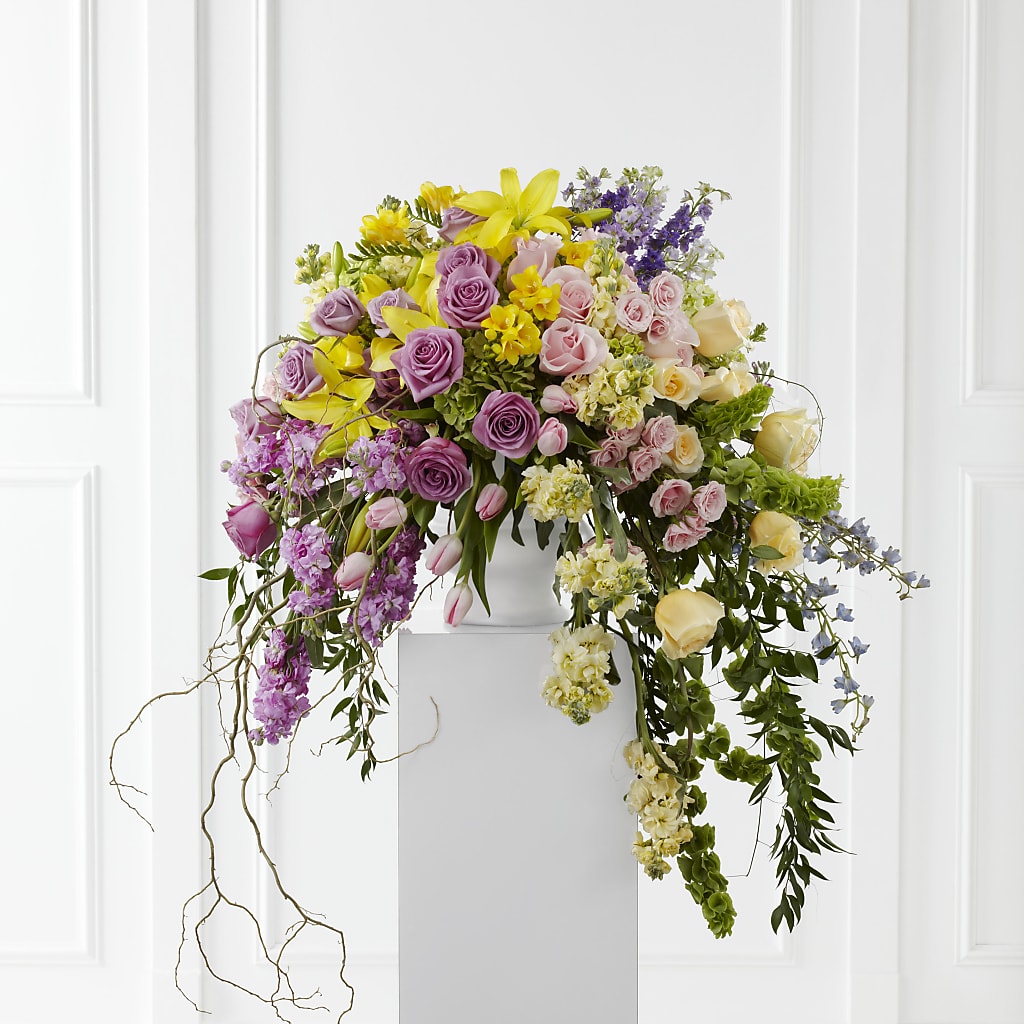 Display of Affection Arrangement – BUZ N' BEE FLORIST GIFT & NURSERY, Clinton LA