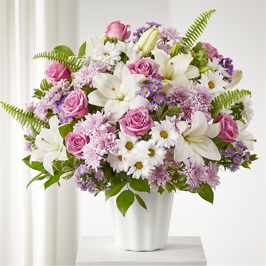 Warmest Thoughts Tabletop Basket – BUZ N' BEE FLORIST GIFT & NURSERY, Clinton LA