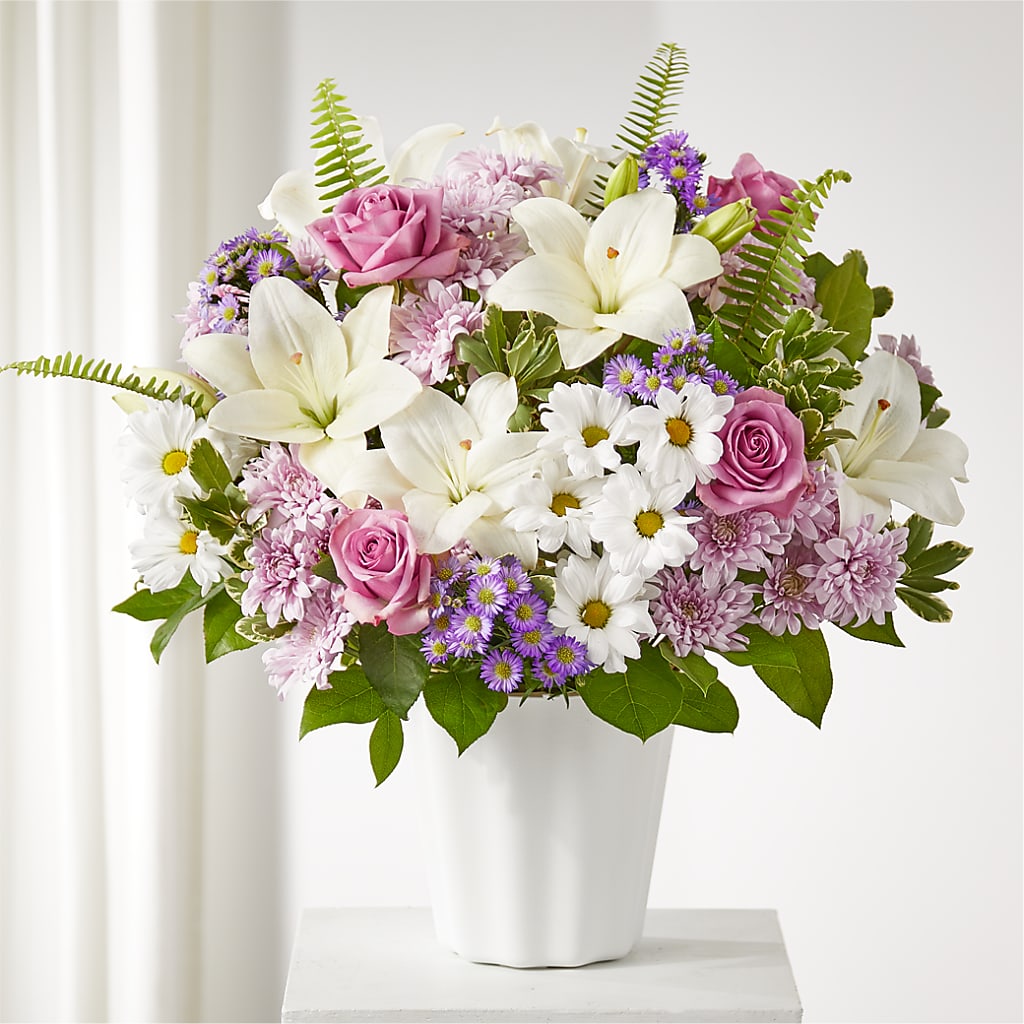 Warmest Thoughts Tabletop Basket – BUZ N' BEE FLORIST GIFT & NURSERY, Clinton LA