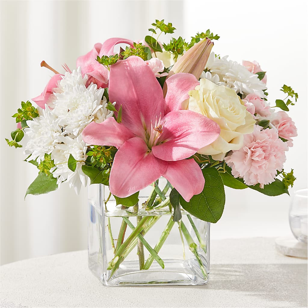 By Your Side Bouquet – BUZ N' BEE FLORIST GIFT & NURSERY, Clinton LA