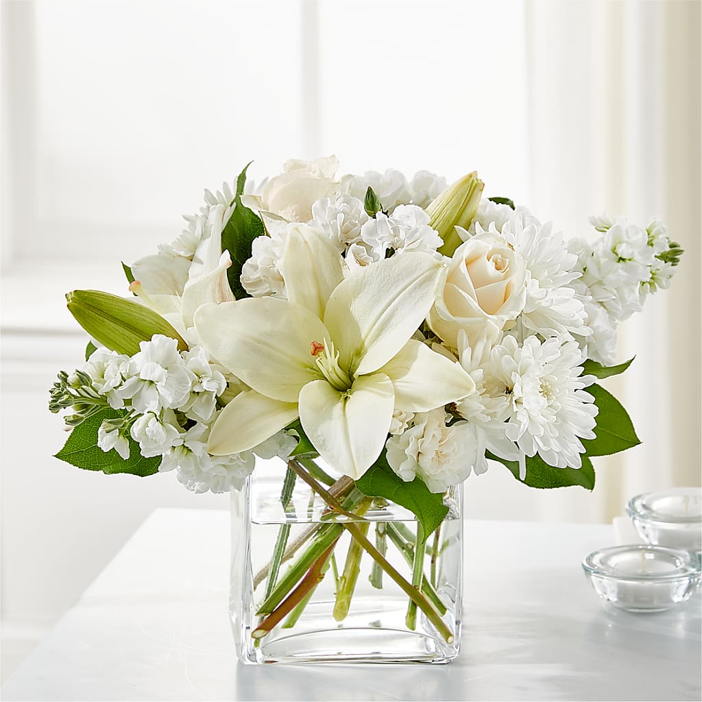 Gentle Breeze Bouquet – BUZ N' BEE FLORIST GIFT & NURSERY, Clinton LA