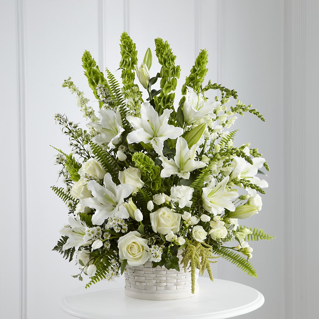 In Our Thoughts Arrangement – BUZ N' BEE FLORIST GIFT & NURSERY, Clinton LA