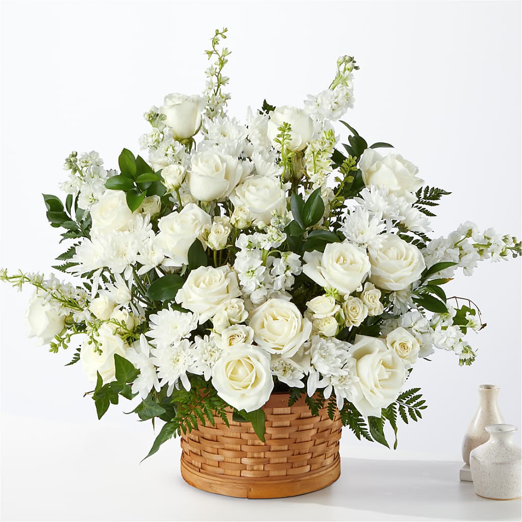 Heartfelt Condolences Arrangement – BUZ N' BEE FLORIST GIFT & NURSERY, Clinton LA