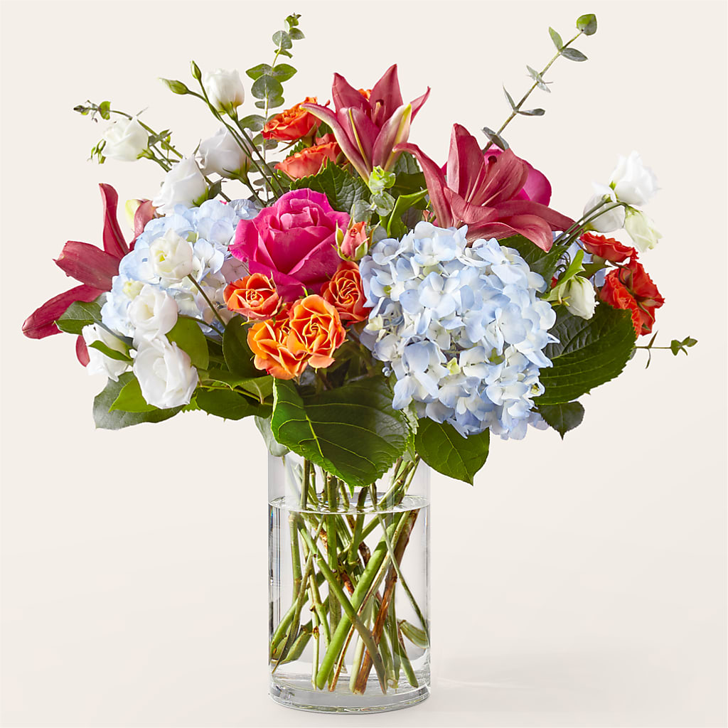 Awestruck Luxury Bouquet – BUZ N' BEE FLORIST GIFT & NURSERY, Clinton LA