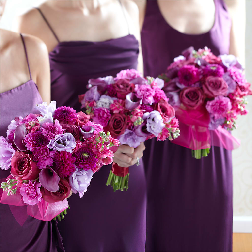 Bridesmaid's Garden Bouquet – BUZ N' BEE FLORIST GIFT & NURSERY, Clinton LA