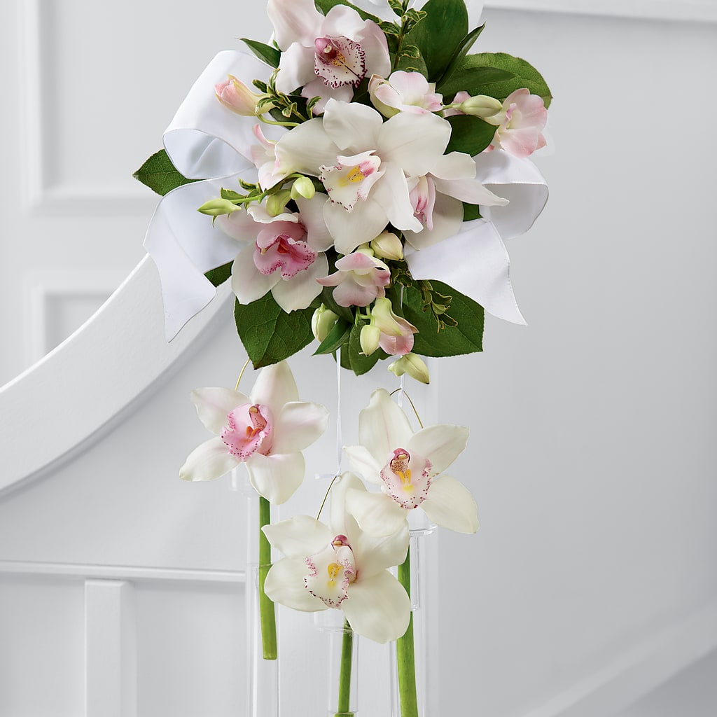 Perfect Entrance Pew Arrangement – BUZ N' BEE FLORIST GIFT & NURSERY, Clinton LA