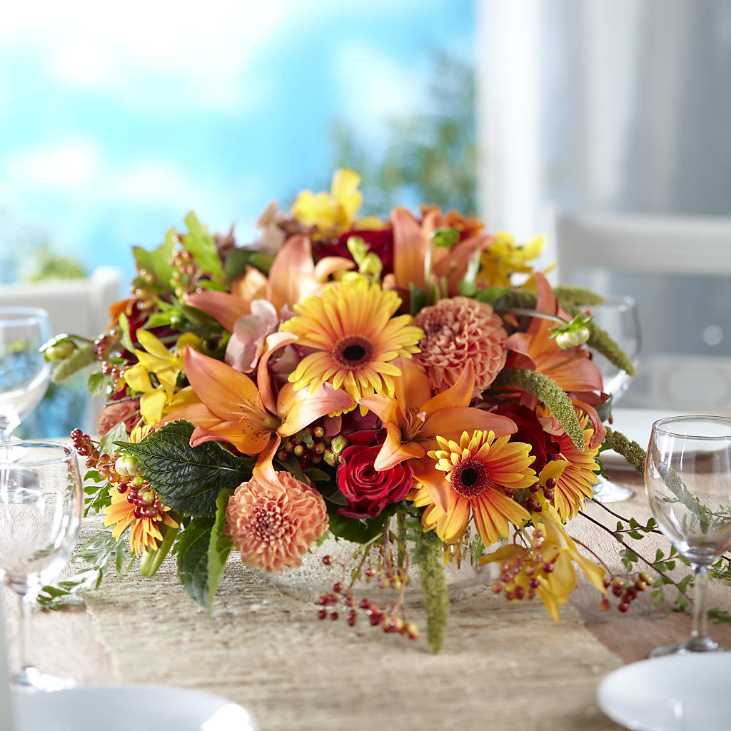 One and Only Centerpiece – BUZ N' BEE FLORIST GIFT & NURSERY, Clinton LA