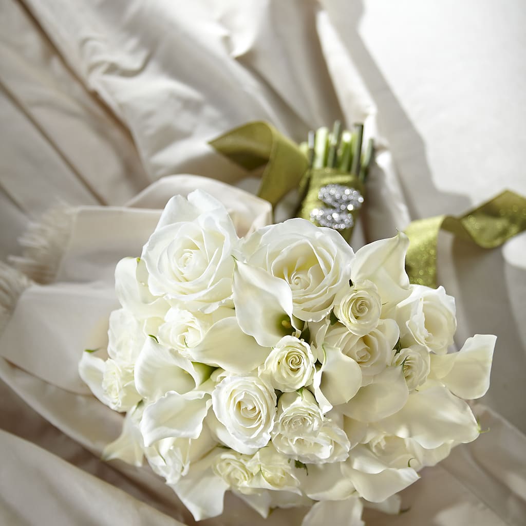 Serene Highness Bouquet – BUZ N' BEE FLORIST GIFT & NURSERY, Clinton LA