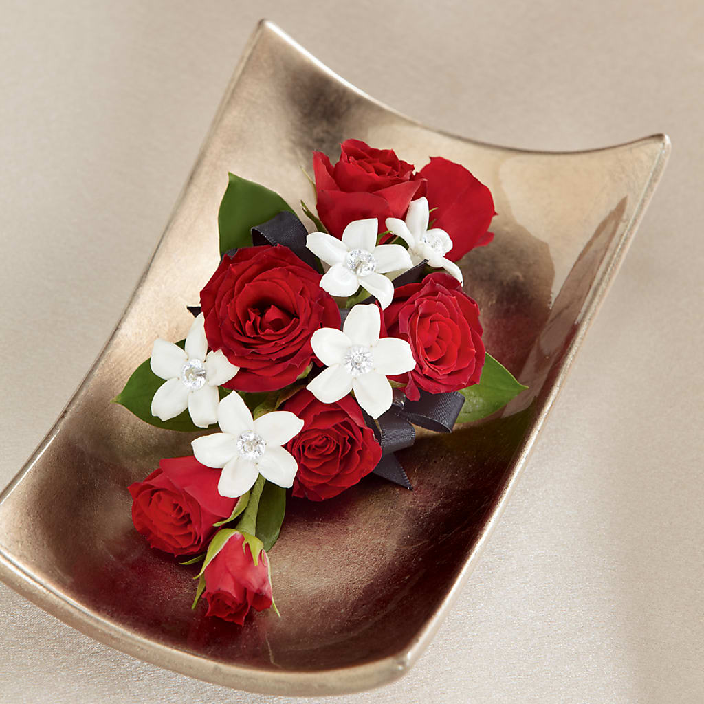 Poetry Corsage – BUZ N' BEE FLORIST GIFT & NURSERY, Clinton LA
