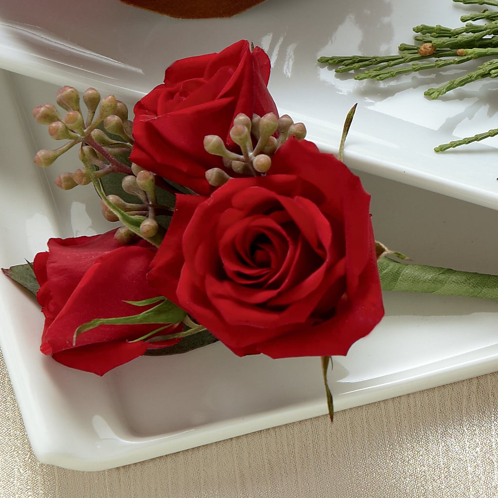 Red Spray Rose Boutonniere – BUZ N' BEE FLORIST GIFT & NURSERY, Clinton LA