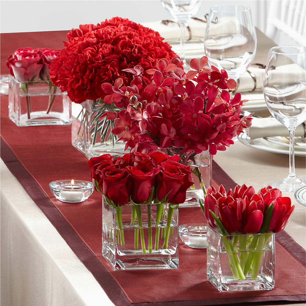 Modern Grace Centerpiece – BUZ N' BEE FLORIST GIFT & NURSERY, Clinton LA