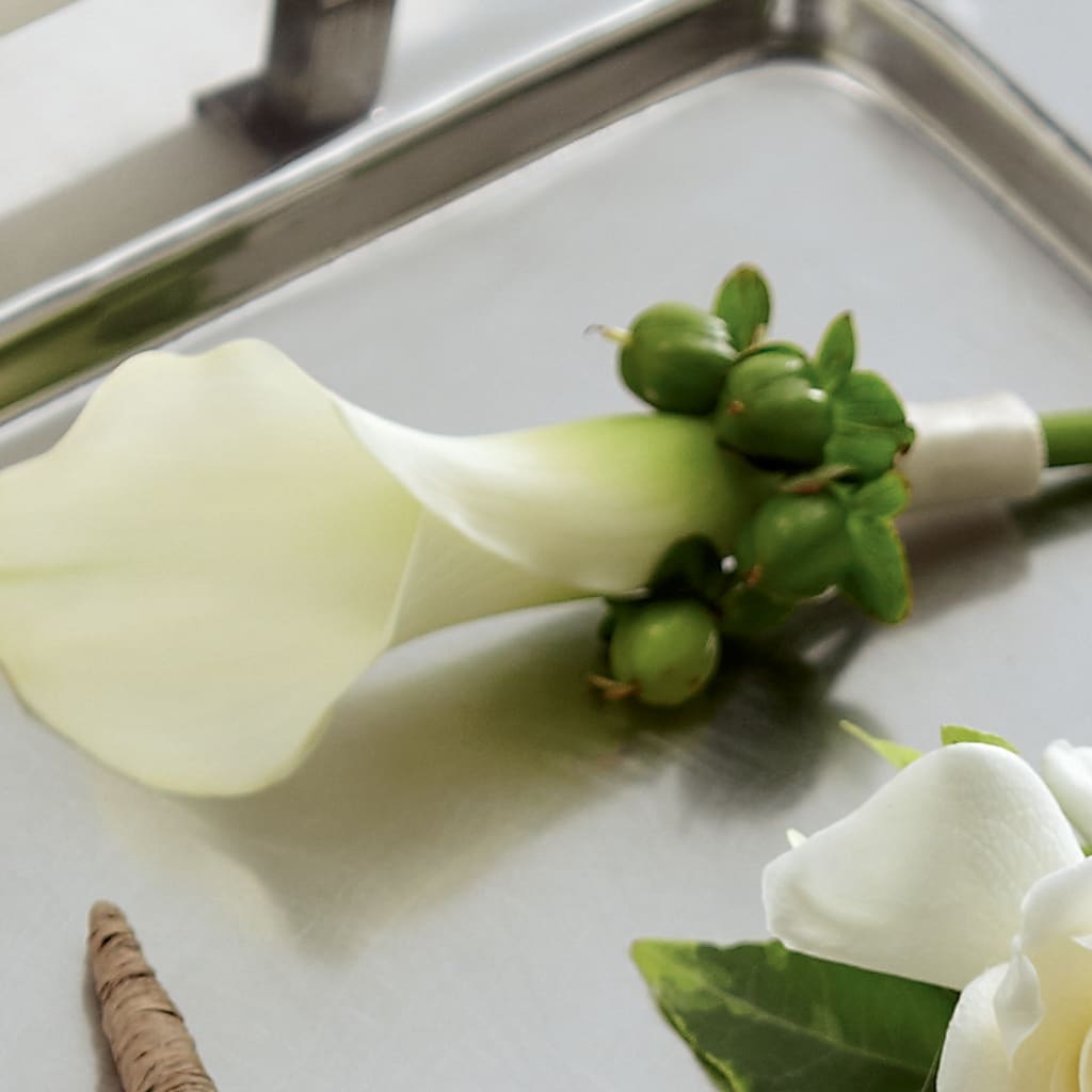 White Calla Boutonniere – BUZ N' BEE FLORIST GIFT & NURSERY, Clinton LA