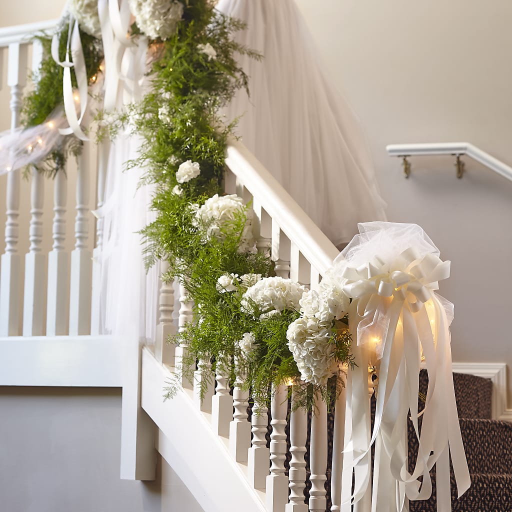 Champagne Dreams Garland – BUZ N' BEE FLORIST GIFT & NURSERY, Clinton LA