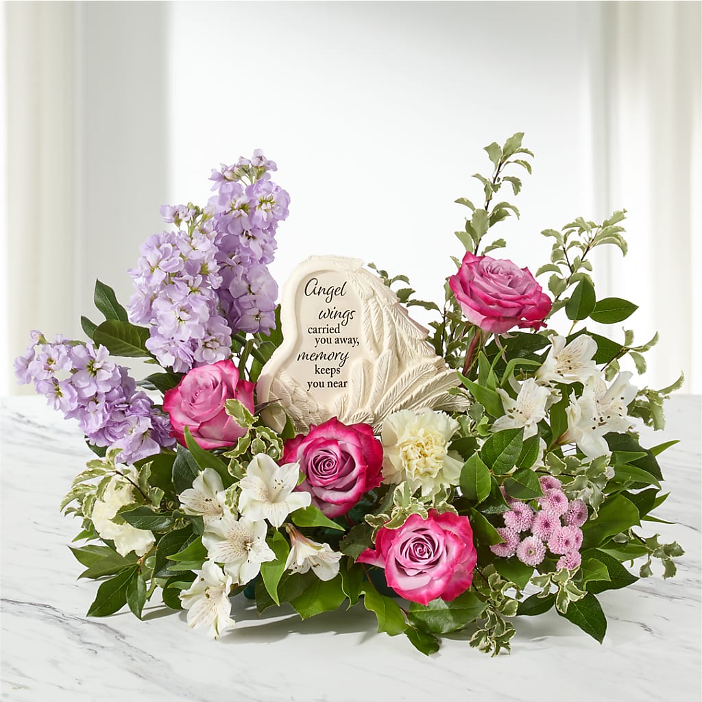 In My Heart Arrangement – BUZ N' BEE FLORIST GIFT & NURSERY, Clinton LA