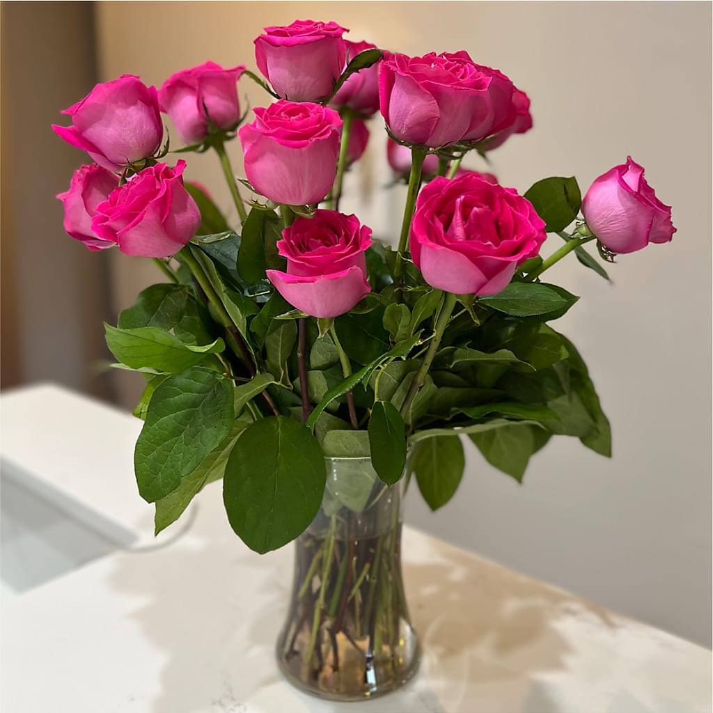Long Stem Pink Rose Bouquet – BUZ N' BEE FLORIST GIFT & NURSERY, Clinton LA