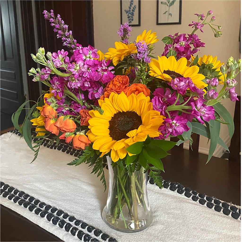 Rays of Life Bouquet – BUZ N' BEE FLORIST GIFT & NURSERY, Clinton LA