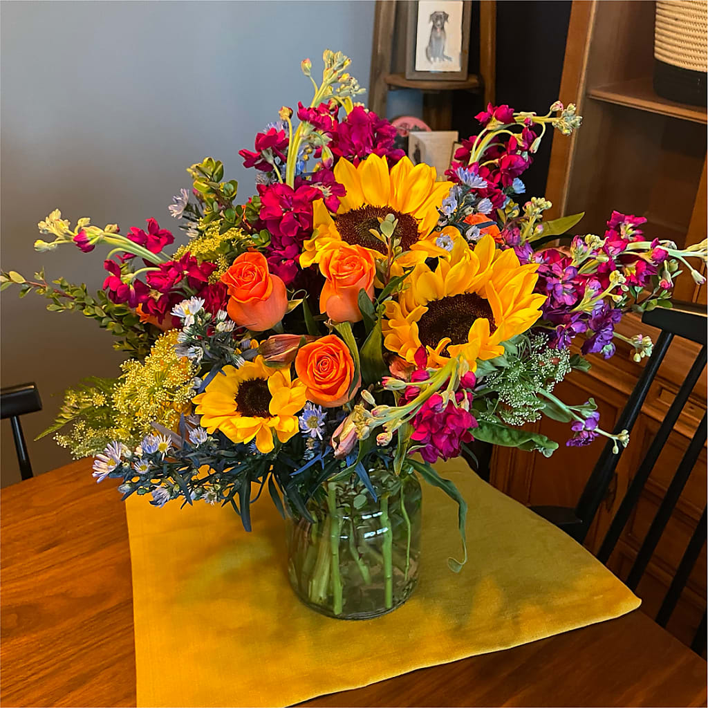 Rays of Life Bouquet – BUZ N' BEE FLORIST GIFT & NURSERY, Clinton LA
