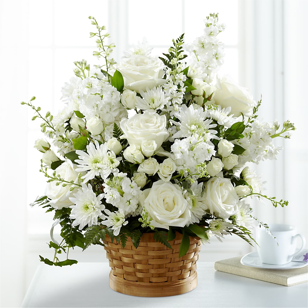 Heartfelt Condolences Arrangement – BUZ N' BEE FLORIST GIFT & NURSERY, Clinton LA