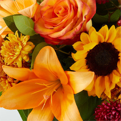 Grateful Centerpiece – BUZ N' BEE FLORIST GIFT & NURSERY, Clinton LA