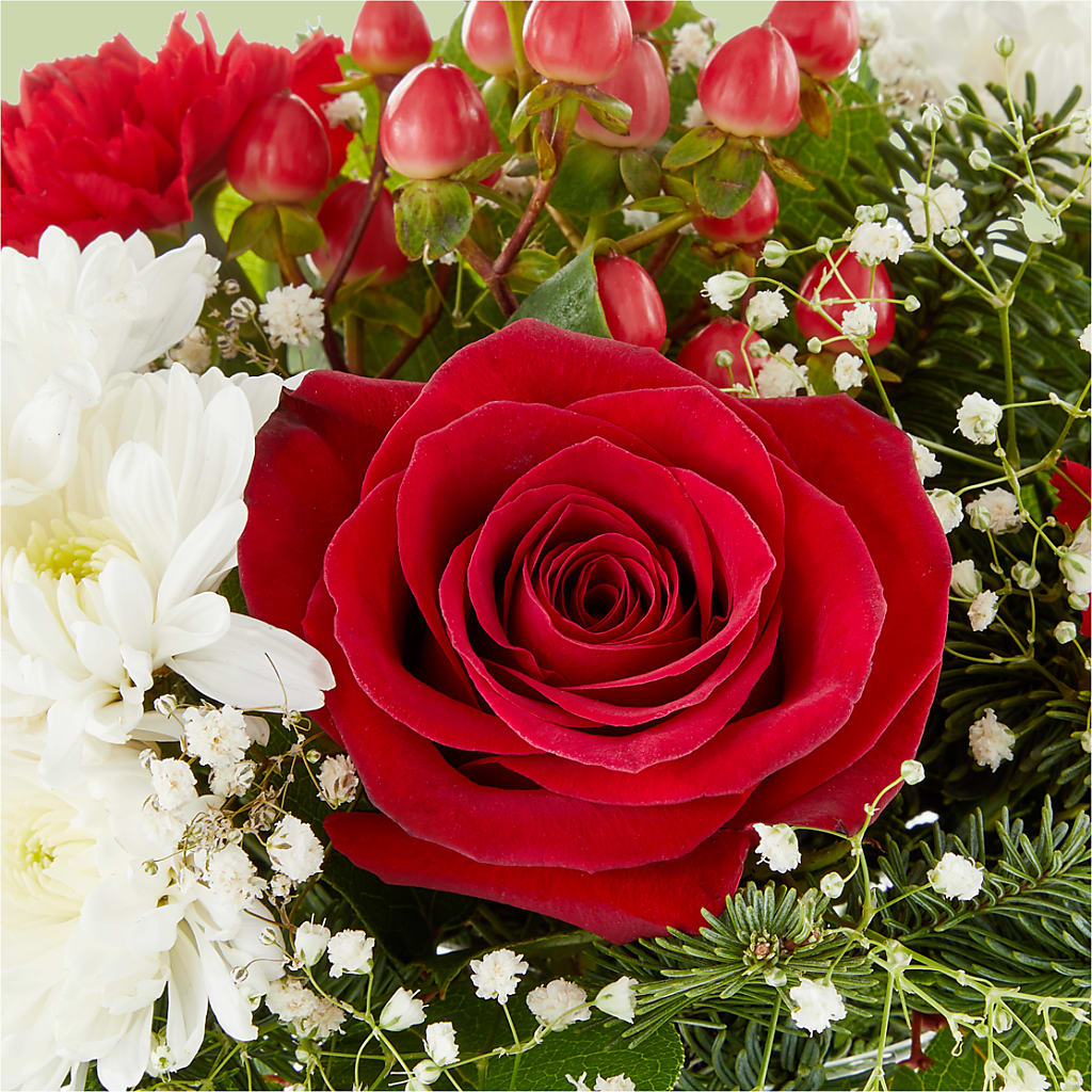Chance of Flurries Bouquet – BUZ N' BEE FLORIST GIFT & NURSERY, Clinton LA