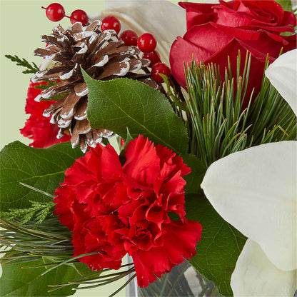 Glistening Icicles Bouquet – BUZ N' BEE FLORIST GIFT & NURSERY, Clinton LA