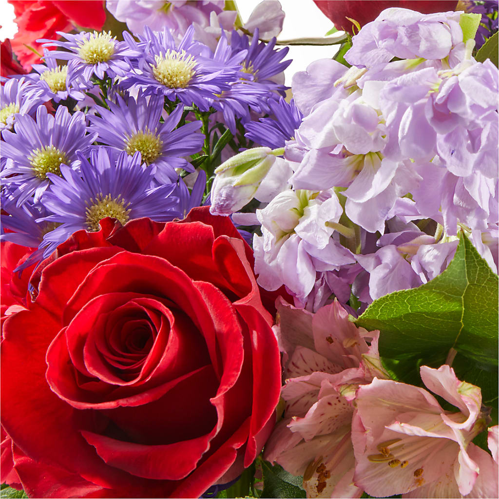 Your Majesty Bouquet – BUZ N' BEE FLORIST GIFT & NURSERY, Clinton LA