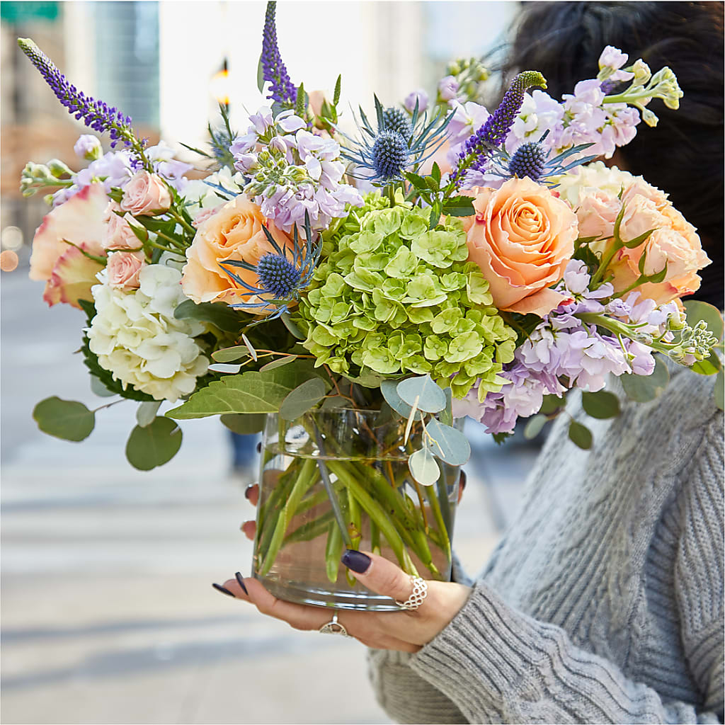 Porch Swing Bouquet – BUZ N' BEE FLORIST GIFT & NURSERY, Clinton LA