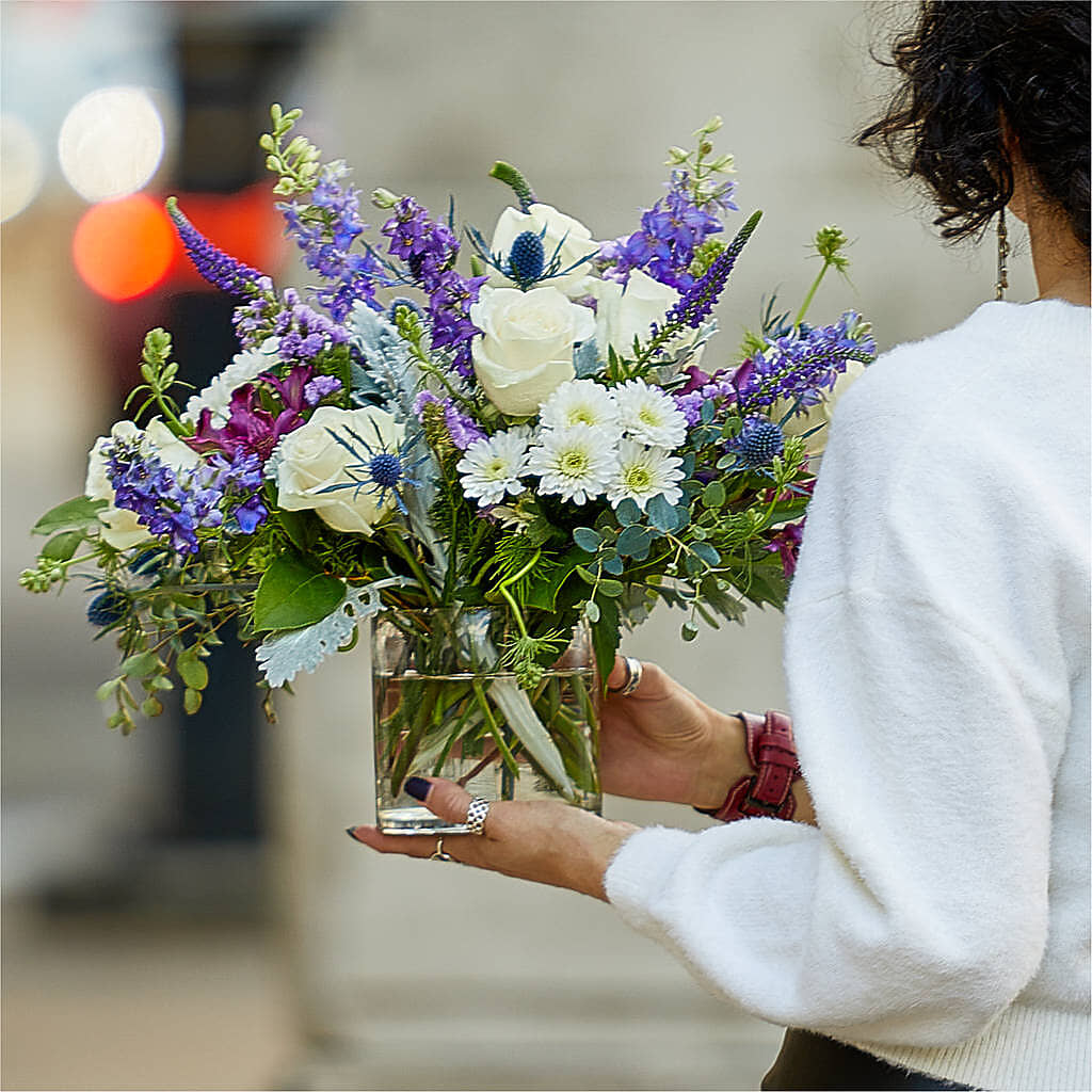 Shooting Star Bouquet – BUZ N' BEE FLORIST GIFT & NURSERY, Clinton LA