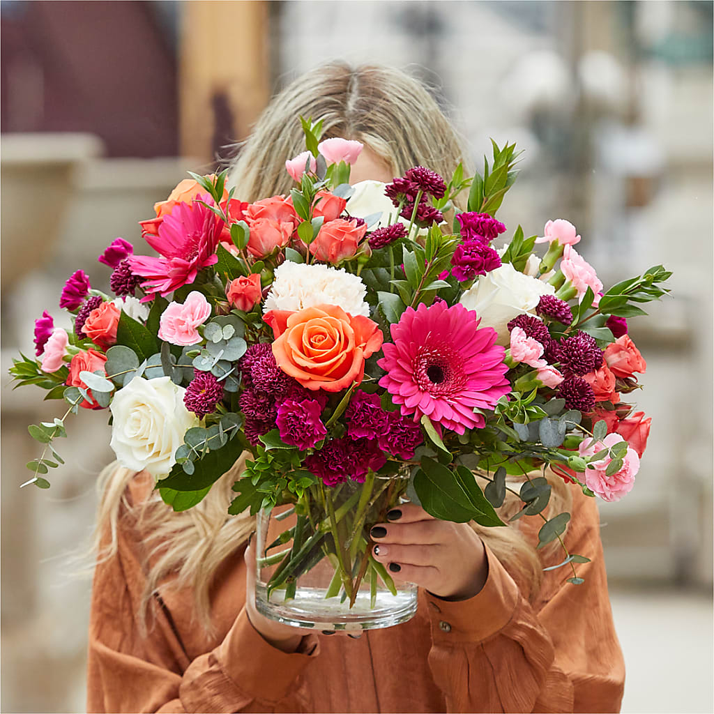 Smell the Roses Bouquet – BUZ N' BEE FLORIST GIFT & NURSERY, Clinton LA