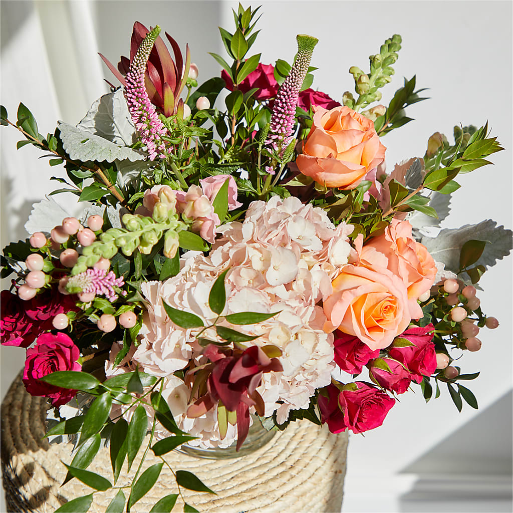 Glitz & Glam Bouquet – BUZ N' BEE FLORIST GIFT & NURSERY, Clinton LA