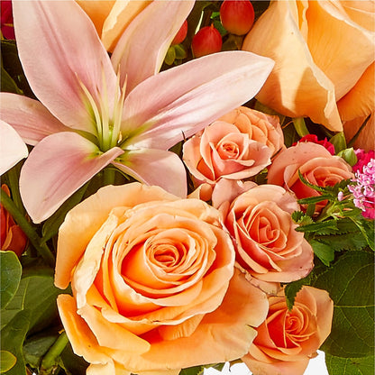 Bisous Bouquet – BUZ N' BEE FLORIST GIFT & NURSERY, Clinton LA