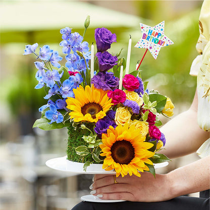 Star of the Day Floral Cake – BUZ N' BEE FLORIST GIFT & NURSERY, Clinton LA