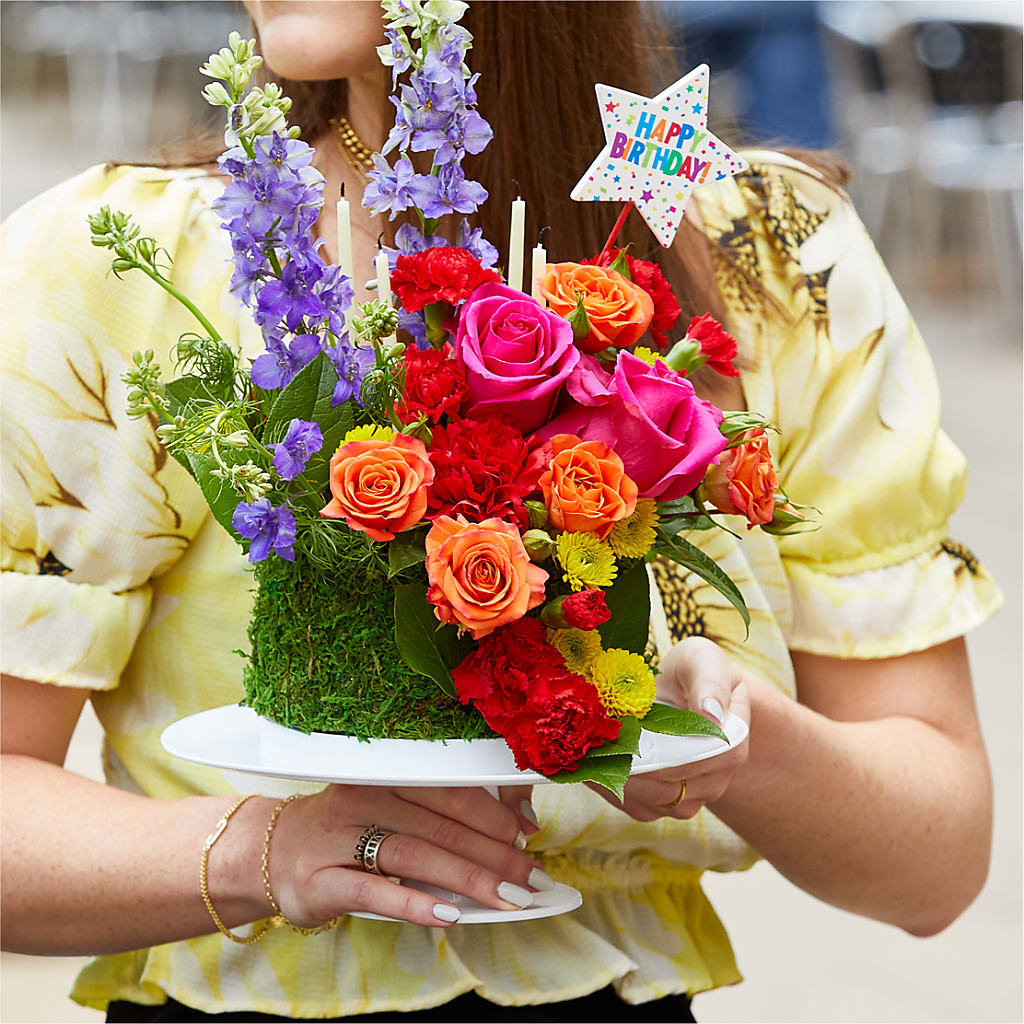 Best Year Yet Floral Cake – BUZ N' BEE FLORIST GIFT & NURSERY, Clinton LA
